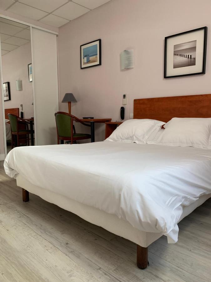 Wilson Square Hotel 2*