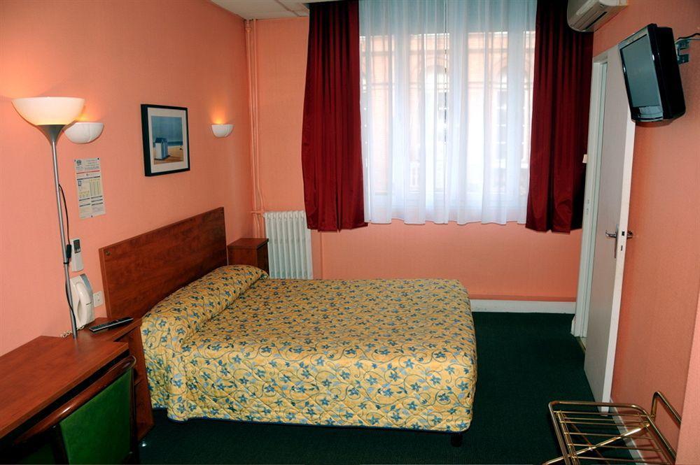 Wilson Square Hotel